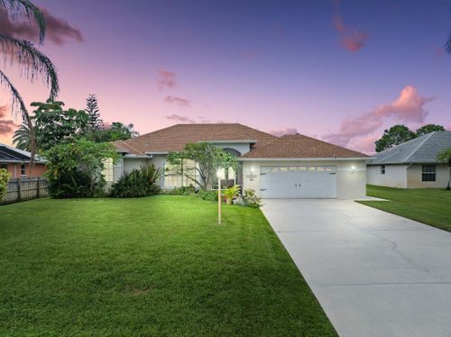 252 Sw Ridgecrest Drive, Port St Lucie, FL, 34953 | Card Image