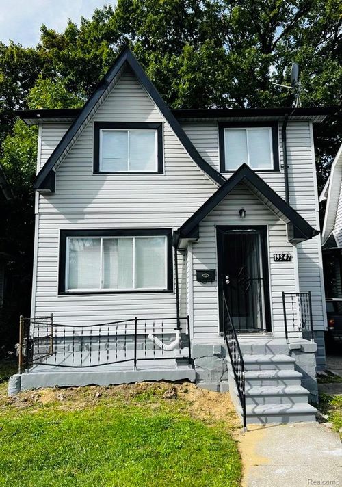 19347 Moenart St, Detroit, MI, 48234-2355 | Card Image