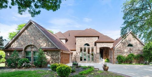 814 Muirfield Dr, Mansfield, TX, 76063-3815 | Card Image