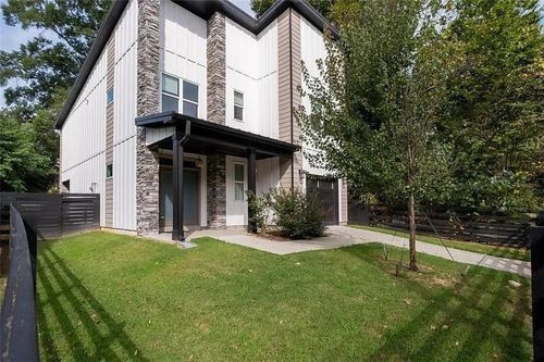 813 Coleman St Sw, Atlanta, GA, 30310-2103 | Card Image