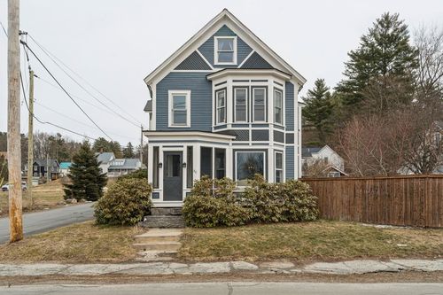 80 Laurel St, Newport, NH, 03773-1939 | Card Image