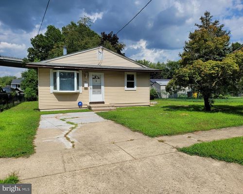 234 Velde Ave, PENNSAUKEN, NJ, 08110-3827 | Card Image