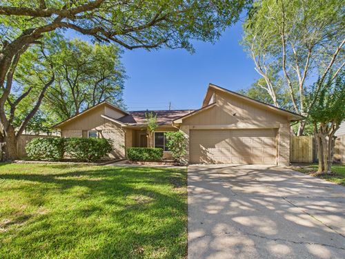 3602 Brier Gardens Dr, Houston, TX, 77082-3902 | Card Image