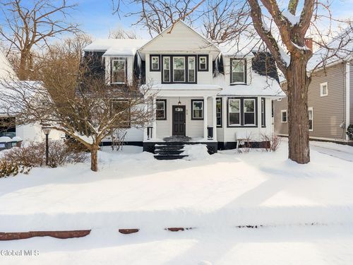 818 Oregon Ave, Niskayuna, NY, 12309-6424 | Card Image