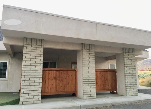 31916 Country Club Dr, Porterville, CA, 93257-9607 | Card Image