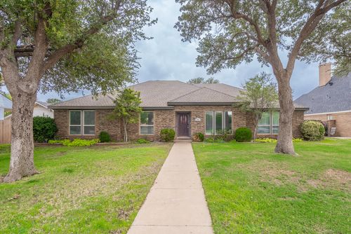 5101 Los Alamitos Ct, Midland, TX, 79705-2856 | Card Image