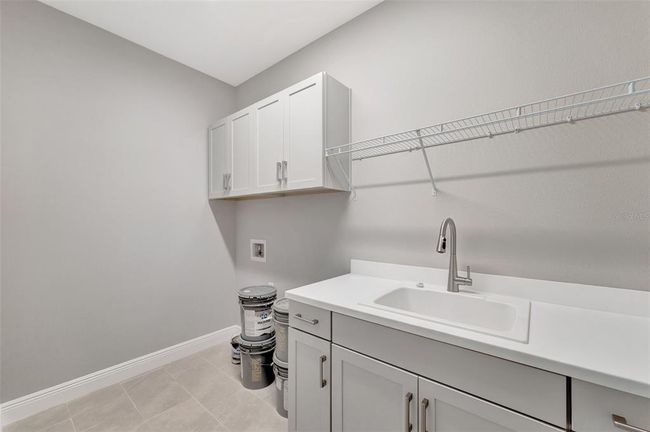 2638 Light Sky Ln, Home with 3 bedrooms, 2 bathrooms and null parking in BRADENTON FL | Image 52