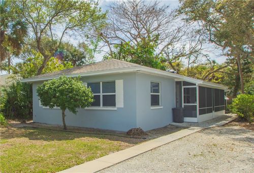 b-856 Dahlia Ln, Vero Beach, FL, 32963-4914 | Card Image