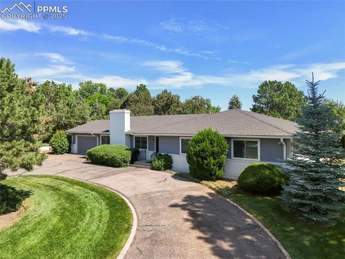 2520 Hill Cir, Colorado Springs, CO, 80904-1111 | Card Image