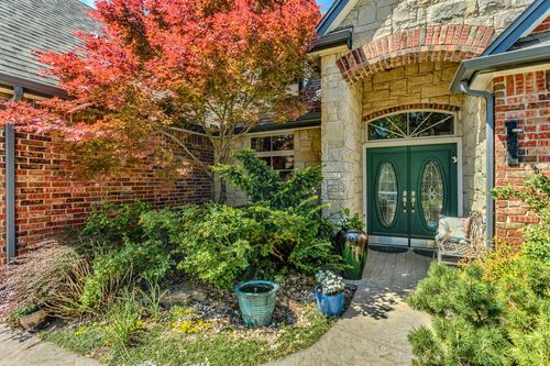 4316 Spyglass Dr, Norman, OK, 73072-8571 | Card Image