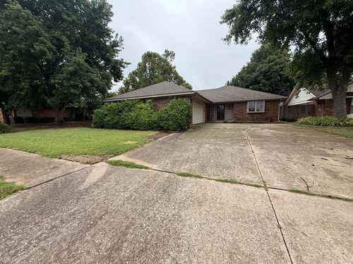 1908 Magnolia Lane, Edmond, OK, 73013 | Card Image