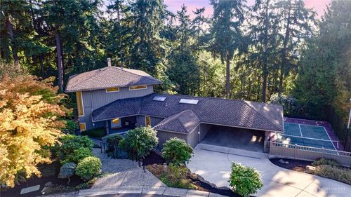 4103 106th Pl Ne, Kirkland, WA, 98033-7922 | Card Image