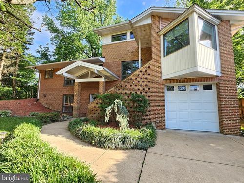 6603 Byrnes Dr, MCLEAN, VA, 22101-5228 | Card Image