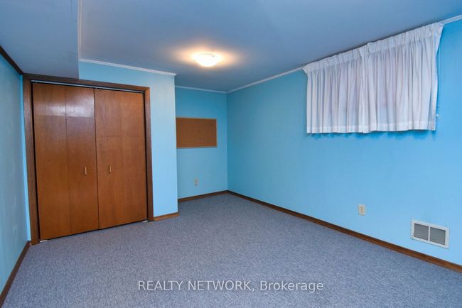 14 Ingrid Crt, House other with 6 bedrooms, 4 bathrooms and 1 parking in Hamilton ON | Image 32