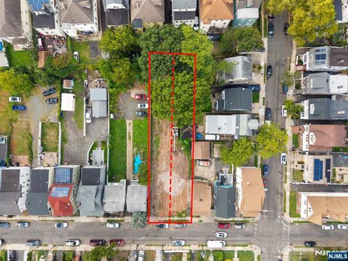 39 Grand Ave, Newark, NJ, 07106-1223 | Card Image