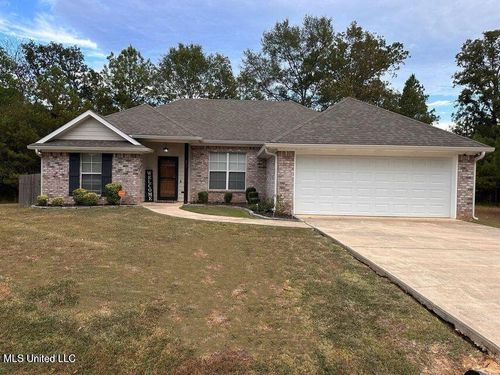 257 Gaddy Dr, Byram, MS, 39272-5724 | Card Image