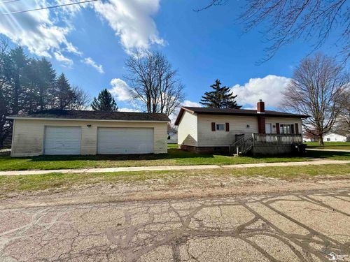 524 Maple Dr, Morenci, MI, 49256-1222 | Card Image