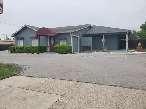 5617 Watauga Rd, Watauga, TX, 76148-3064 | Card Image