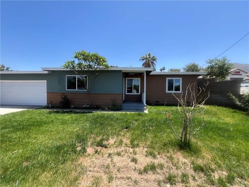 12055 Mount Vernon Ave, Grand Terrace, CA, 92313-4911 | Card Image