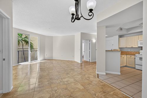 apt-304-720 S Sapodilla Ave, West Palm Beach, FL, 33401-4175 | Card Image