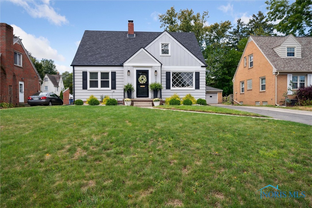 Barrington Dr, Toledo, OH 43606
