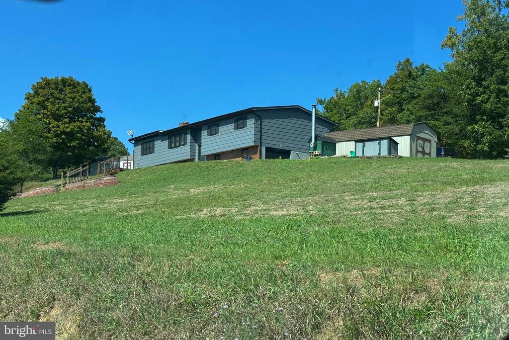 Hilltop View Ln, Ridgeley, WV 26753