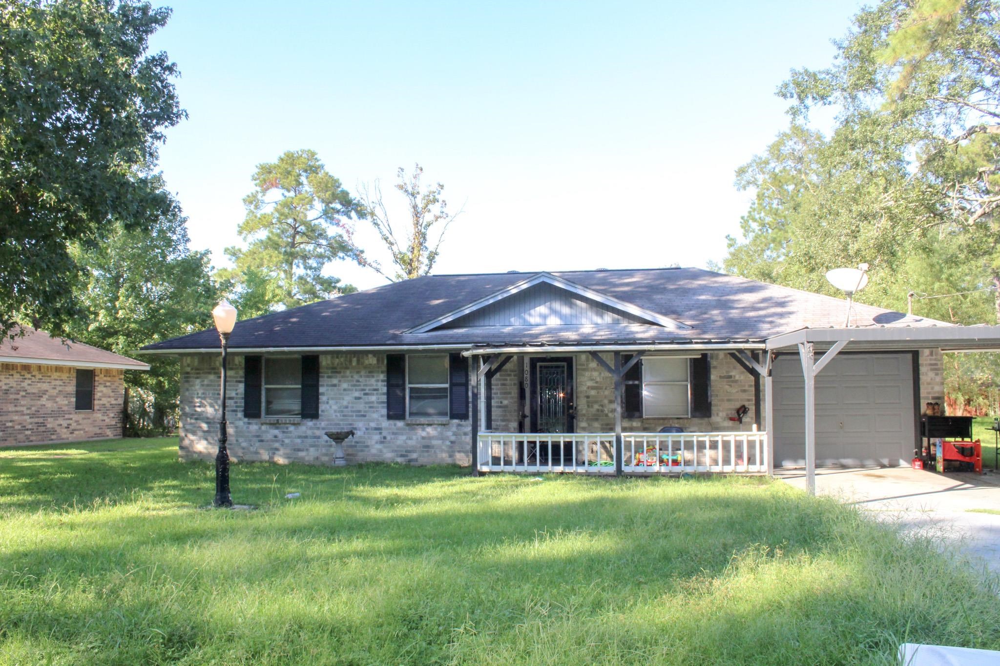 Roosevelt Dr, Silsbee, TX 77656