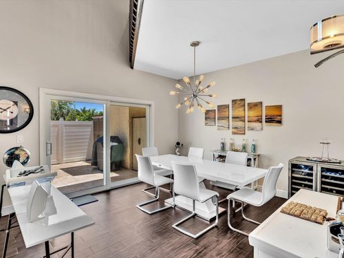 3432 Ne 16th Ave, Oakland Park, FL, 33334-5358 | Card Image