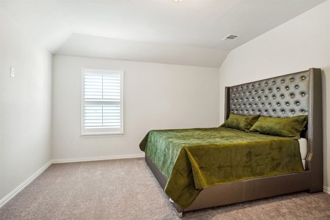2612 Dancing Flame Dr, House other with 4 bedrooms, 4 bathrooms and null parking in Denton TX | Image 22