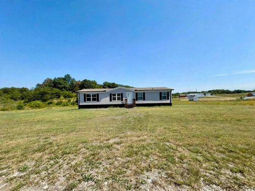 333 Turkey Loop, East Bernstadt, KY, 40729-8315 | Card Image