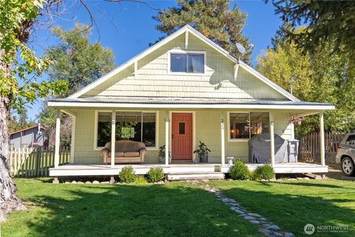 234 Castle Ave, Winthrop, WA, 98862-9000 | Card Image