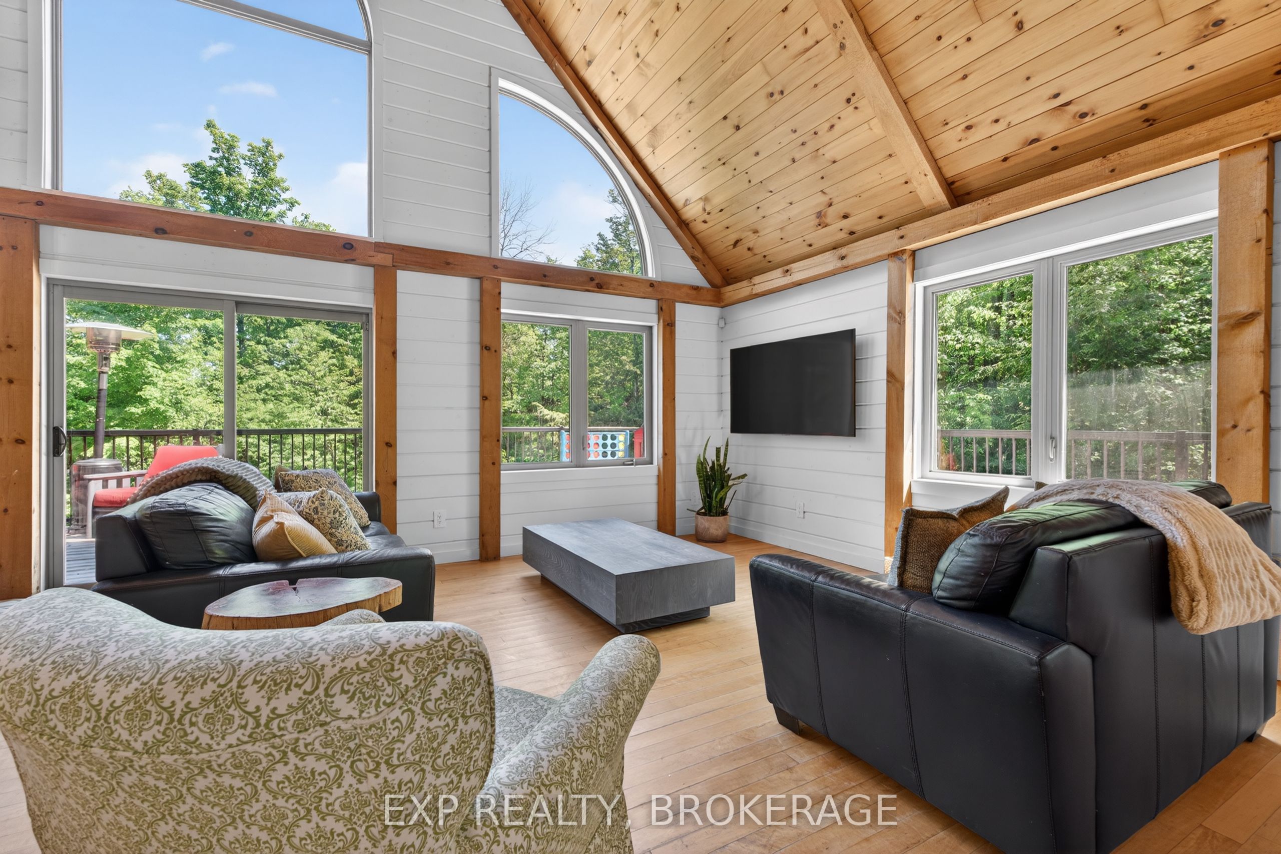 Residential in Frontenac 5