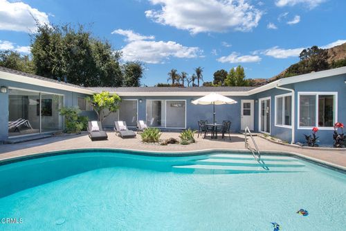 3345 Rubio Crest Dr, Altadena, CA, 91001-1527 | Card Image