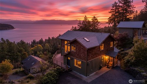 3093 Mt Vista Dr, Lummi Island, WA, 98262-8658 | Card Image
