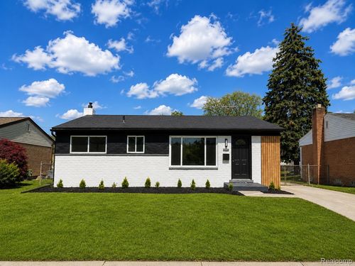 33328 Cheryl St, Clinton Township, MI, 48035-3929 | Card Image