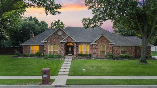6100 Lansford Ln, Colleyville, TX, 76034-5232 | Card Image