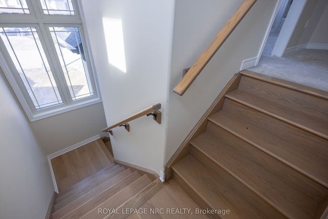 33 Cinnamon St, House other with 3 bedrooms, 3 bathrooms and 2 parking in Thorold ON | Image 10