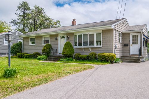 148 Summit Park Avenue, Portland, ME, 04103 | Card Image