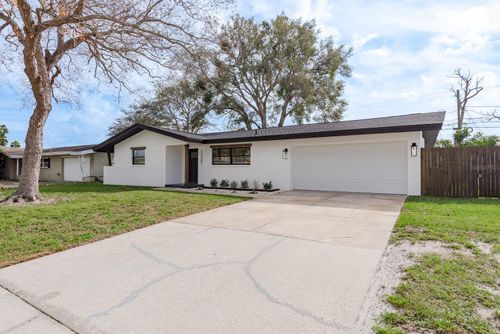 1737 Prince Philip St, CLEARWATER, FL, 33755-2335 | Card Image