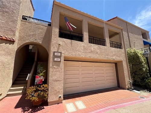 41-3207 Moritz Dr, Huntington Beach, CA, 92649-1877 | Card Image