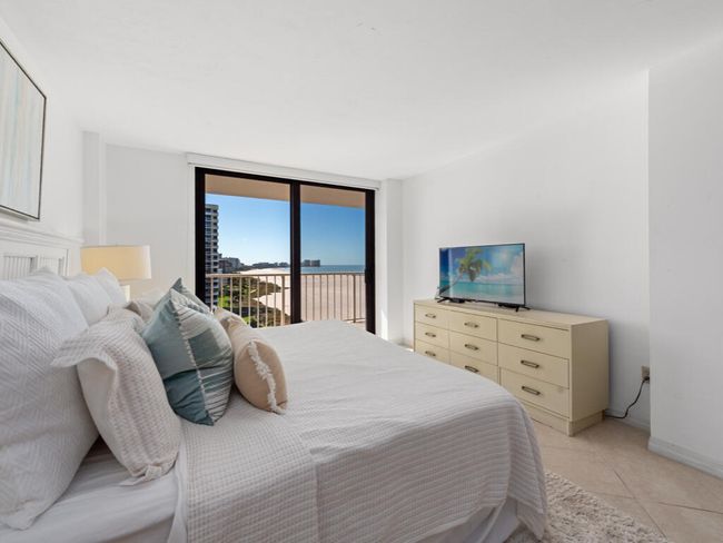 1109 - 380 Seaview Ct, Condo with 2 bedrooms, 2 bathrooms and null parking in MARCO ISLAND FL | Image 13