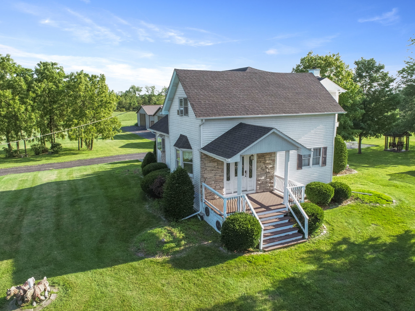 15409 109th Avenue, Inactive in Dyer Zoocasa