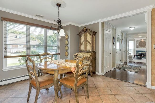 136 Mccarthy Ln, House other with 3 bedrooms, 2 bathrooms and null parking in Great River NY | Image 11