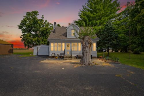 848 N Champaign St, Bement, IL, 61813-1116 | Card Image