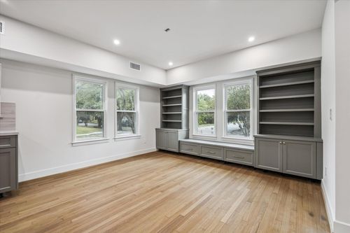 a-1659 Harold St, Houston, TX, 77006-3709 | Card Image