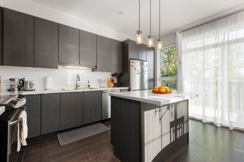 1-19505 68a Ave, Surrey, BC, V4N6K3 | Card Image