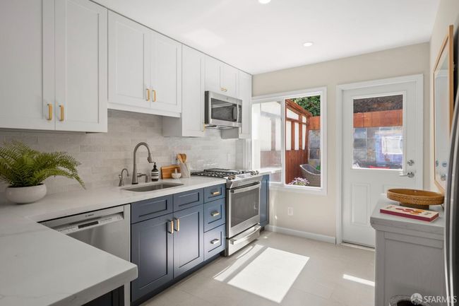 35 Stanford Heights Ave, House other with 3 bedrooms, 2 bathrooms and 1 parking in San Francisco CA | Image 11