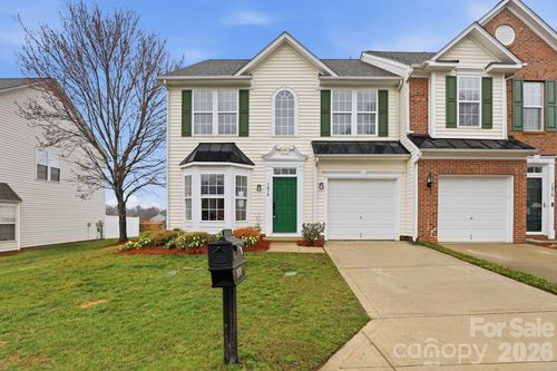 7978 Mariners Pointe Cir, Denver, NC, 28037-8091 | Card Image
