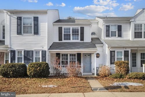 21 Van Horn Pl, SOUTHAMPTON, PA, 18966-2667 | Card Image