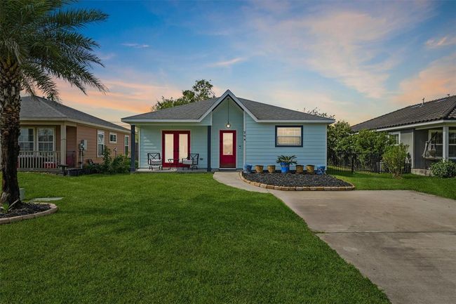 254 Debbie Ln, House other with 2 bedrooms, 2 bathrooms and null parking in San Leon TX | Image 4